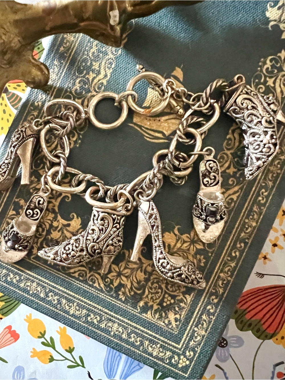 Vintage Shoe Charm Silver Tone Toggle Bracelet Swirl Texture